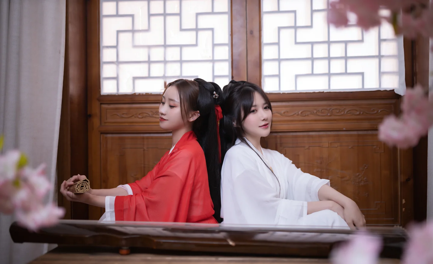 鱼子酱Fish - 双人古装 [154P-1.27GB]  tg@simisebaisi 【丝足阁】017.webp